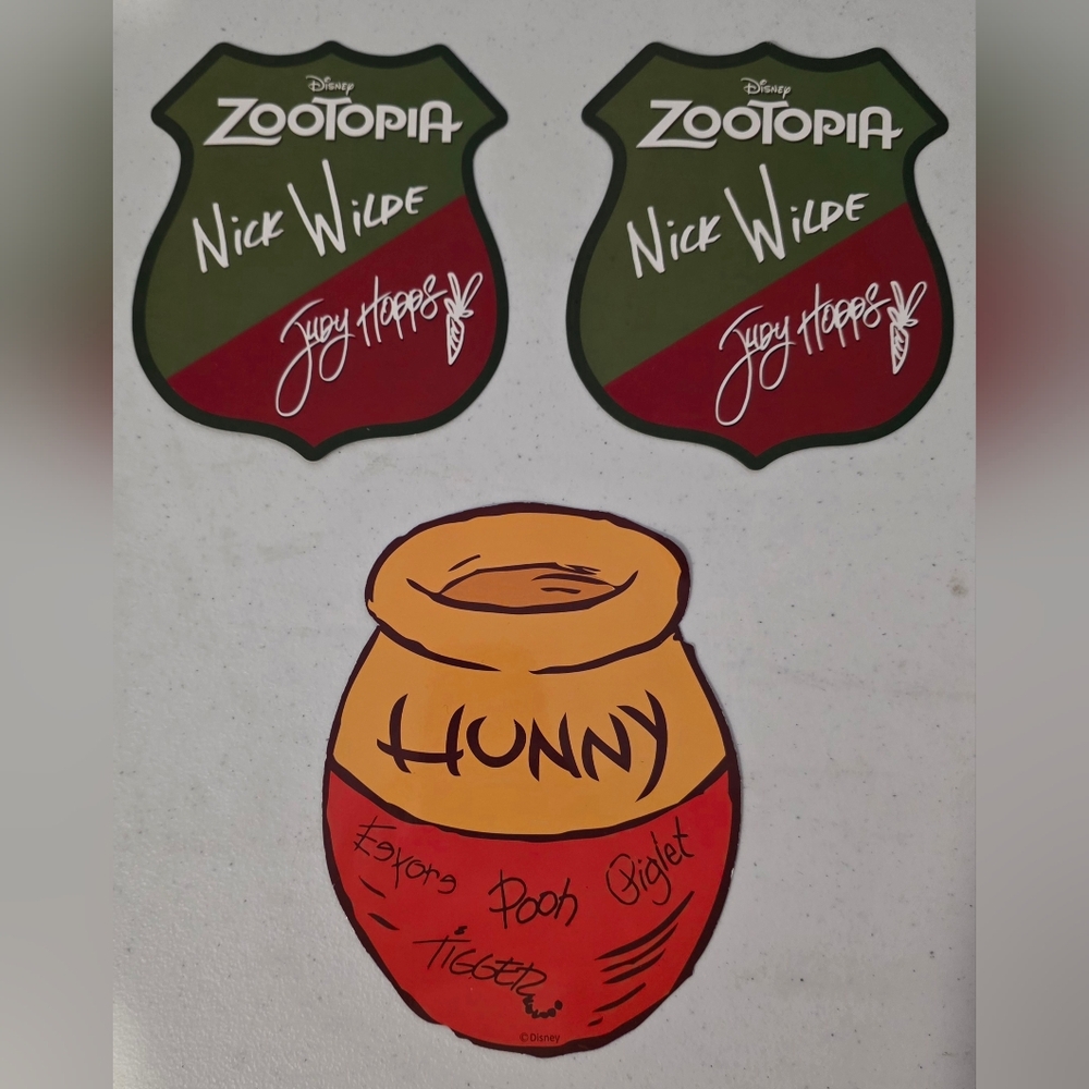 2016 Mickey's Christmas and Halloween Party Signature Cards